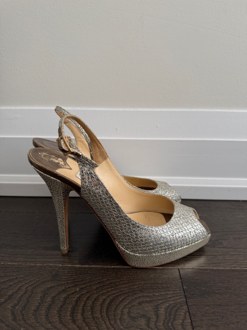 Jimmy Choo silver/gold peeptoe slingback 37 - Picture 3 of 6